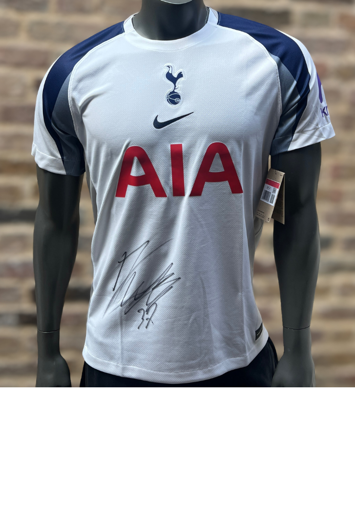 Micky Van de Ven signed shirt